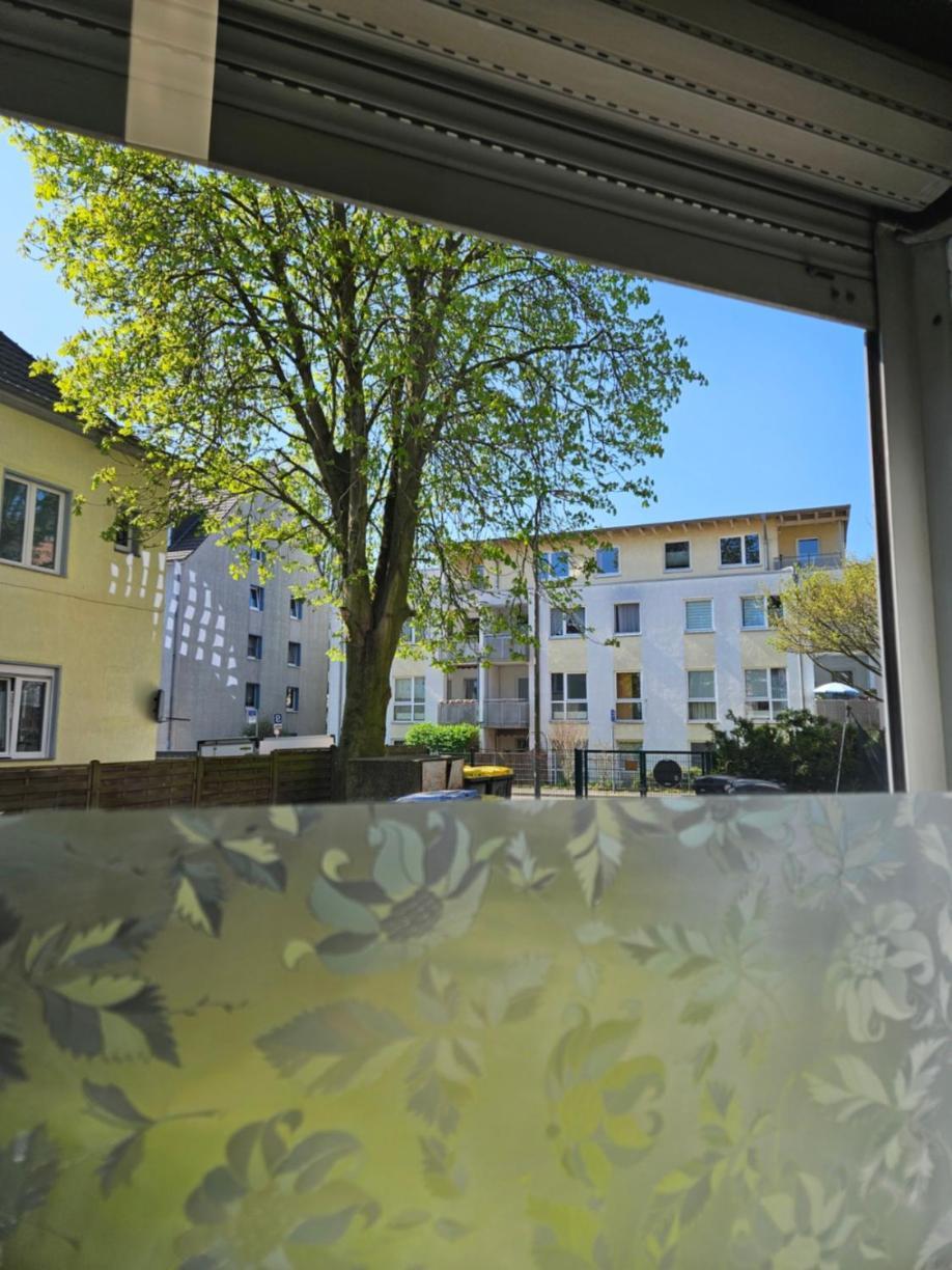 Modern Homes - Voll Ausgestatte Wohnung - Balkon - Hotelbetten - 4K Tv - Wlan Moers Exteriör bild